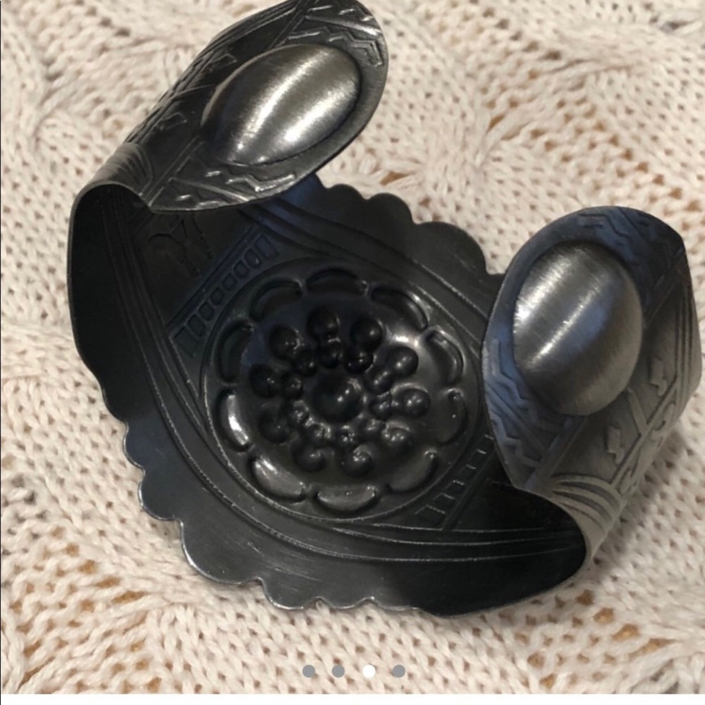 Jewelry bundle! - Picture 3 of 7
